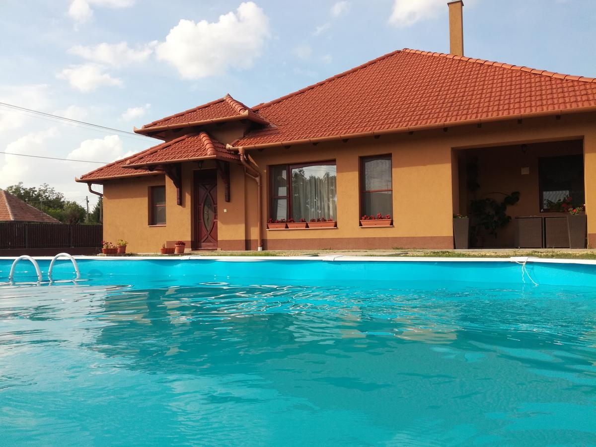 Tordai Vendeghaz Hotel Bihartorda Екстериор снимка